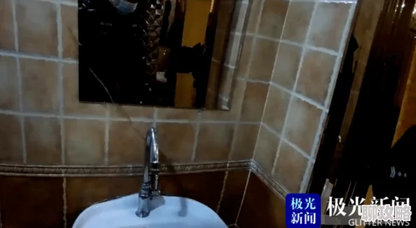 为什么如此火爆为何揭示人性阴暗面引发深刻反思女厕真实偷拍撒尿KTV