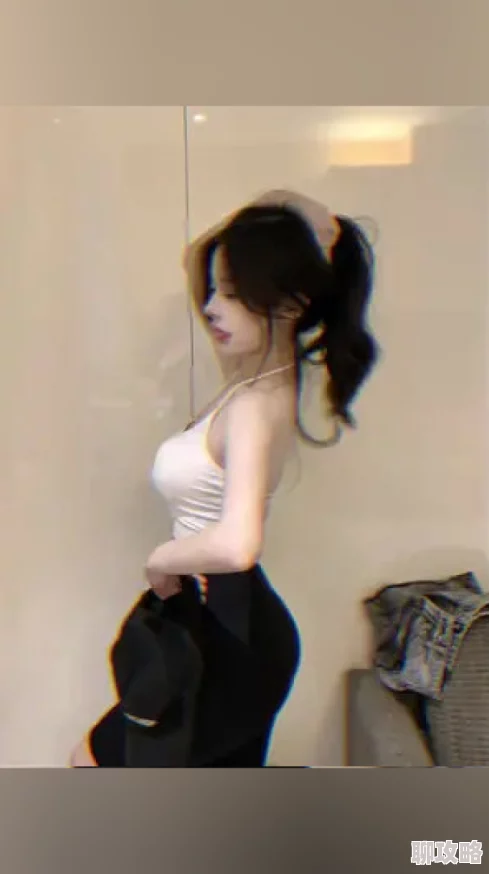 为什么它让人欲罢不能白丝校花 的隐私秘 撒尿对私密内容的窥探欲让人沉迷 为什么它让人欲罢不能白丝校花 的隐私秘 撒尿对私密内容的窥探欲让人沉迷