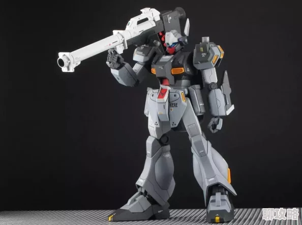 网友热议:高达战争中的杰刚机体深度分析与评价 网友热议:高达战争中的杰刚机体深度分析与评价