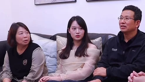 男人插入女人视频2025最新高清VR体验虚拟现实爱情动作片 男人插入女人视频2025最新高清VR体验虚拟现实爱情动作片