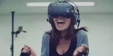 谷露AV影院2025全新VR体验震撼来袭 谷露AV影院2025全新VR体验震撼来袭