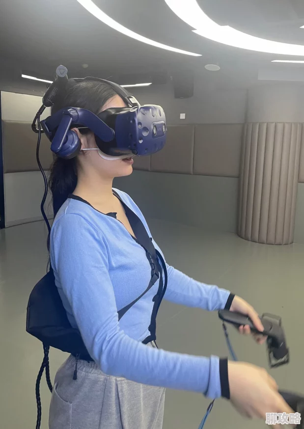 沈娜娜扣扣传媒2025全新VR体验引爆虚拟感官盛宴