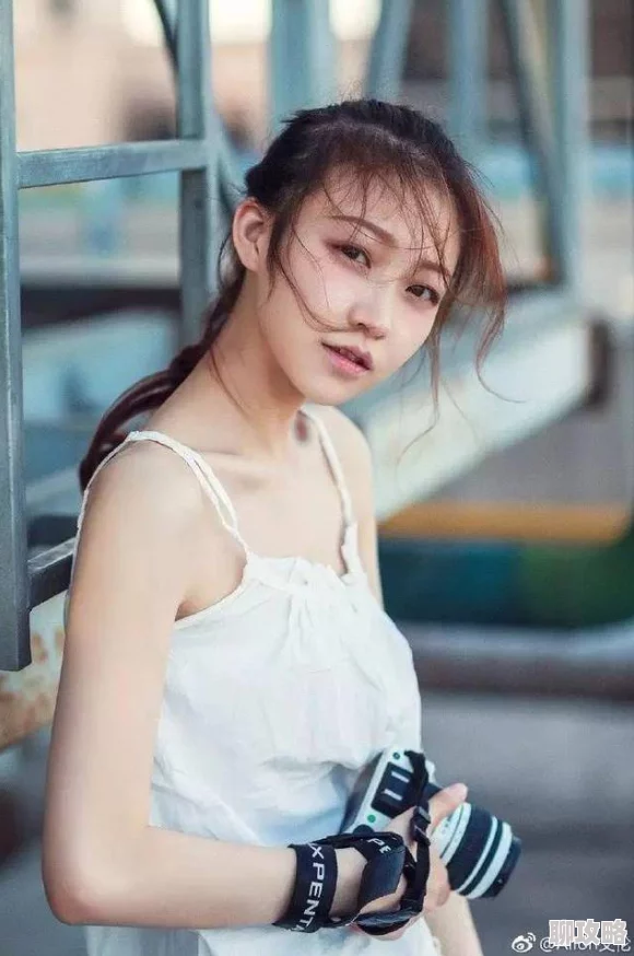 “美女Av网址”为何如此火爆？是高颜值还是其他？