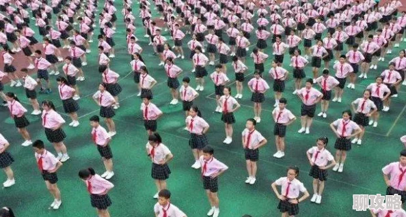 小孩操大人现象引发关注专家呼吁加强未成年人心理健康教育