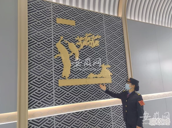 方舟生存进化：探索东南洞穴，稳重神器任务攻略获网友热评