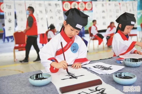 2025年深入探索神之荣耀聊天系统的创新功能与社交趋势 2025年深入探索神之荣耀聊天系统的创新功能与社交趋势