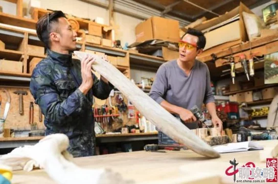 2025年热门游戏趋势：捕鱼来了中黑洞鱼与炸弹鱼的技能效果深度对比解析