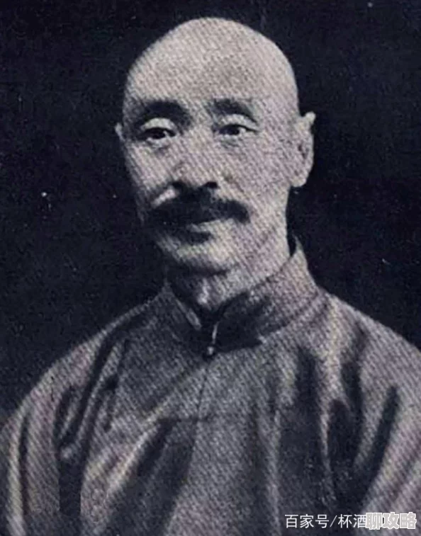 2025年剑侠情缘手游师徒系统详解：拜师益处与热门师徒奖励一览